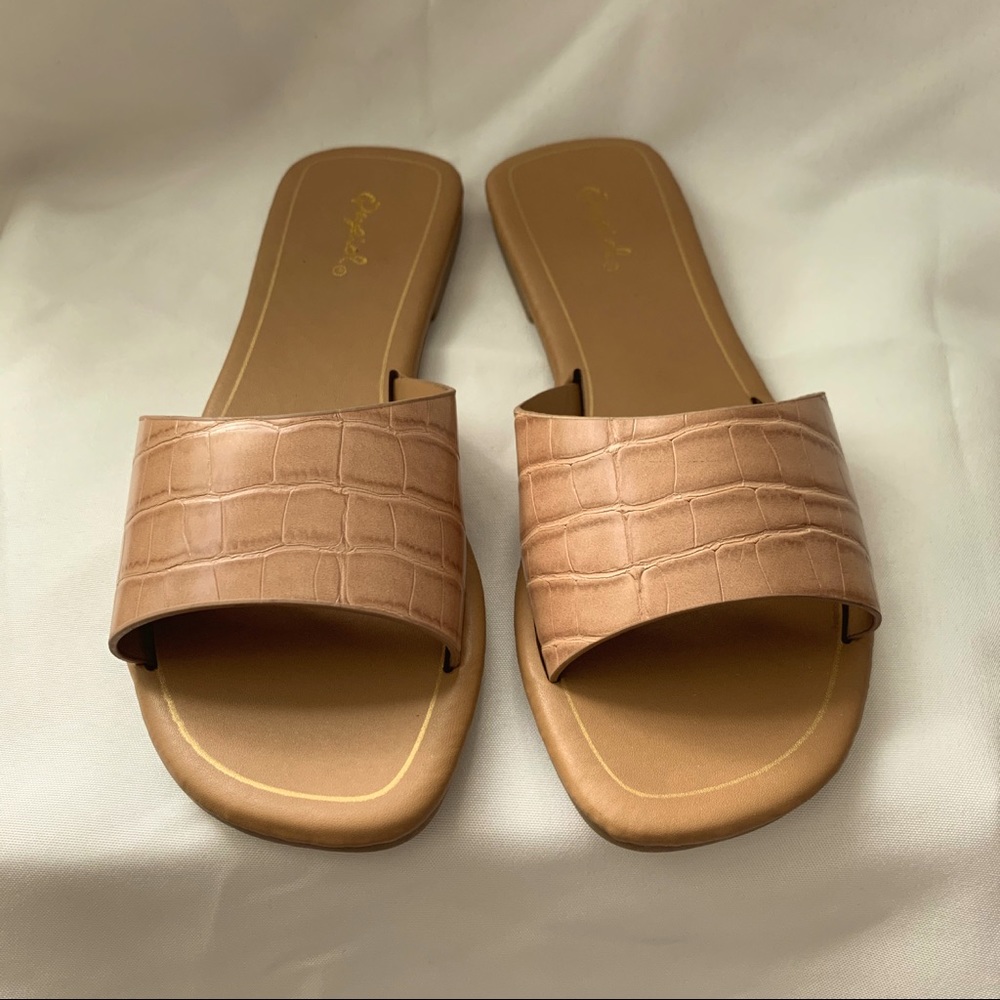 Nude sandals